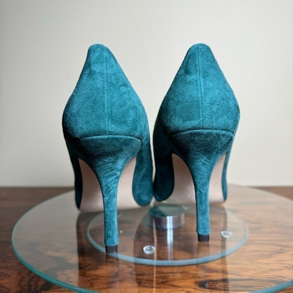 Charles By Charles David Incredibly Pump - green forest suede - size 7.5 - Picture 11 of 13